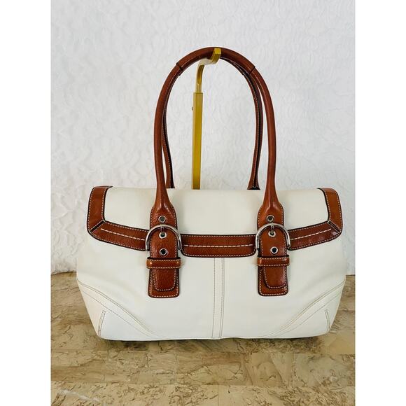Coach Soho Hampton White/brown leather Flap Bag 9636 Satchel/Carryall - Picture 2 of 10